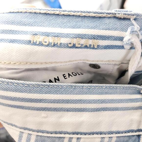 American Eagle Jeans Womens 0 Mom Jean Pinstripe Railroad Stripe Denim Blue - Picture 8 of 10